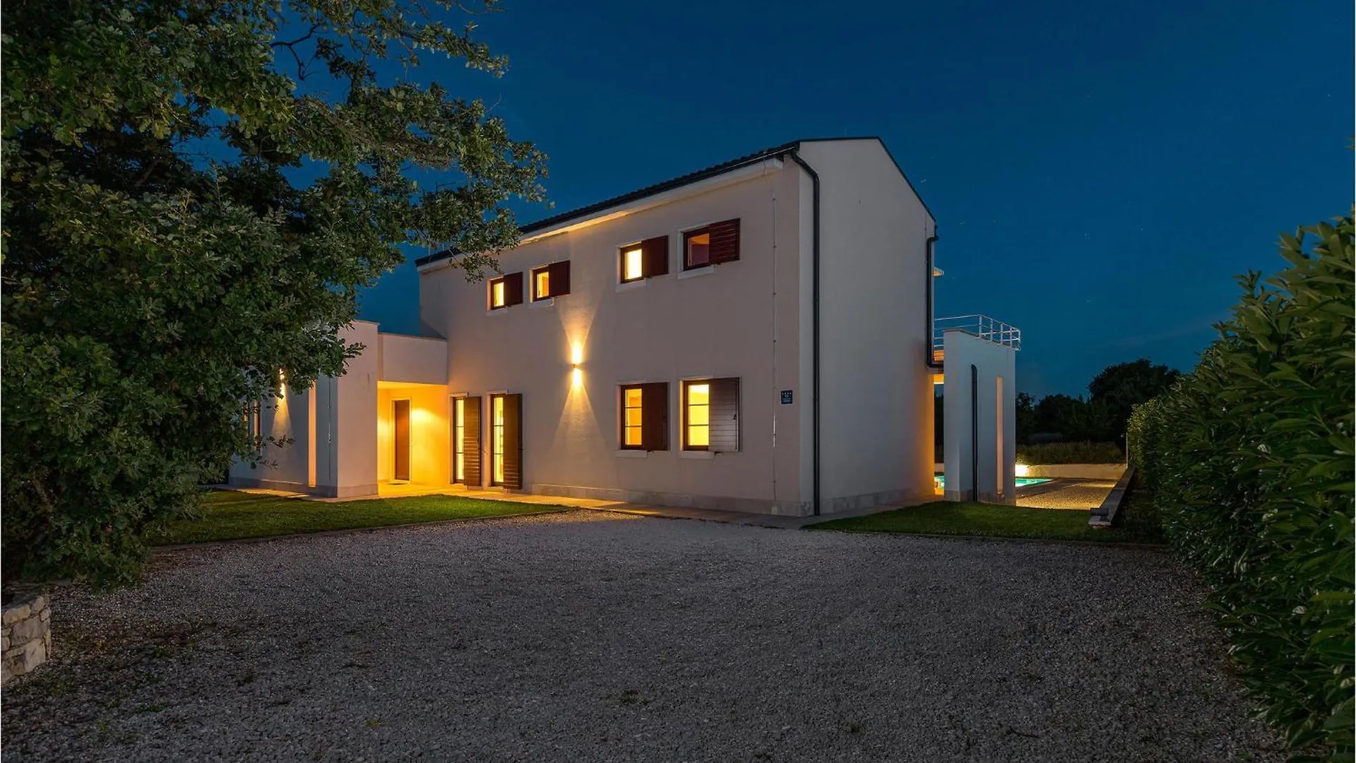 4 Bedroom Nice Home In Stokovci Holiday home