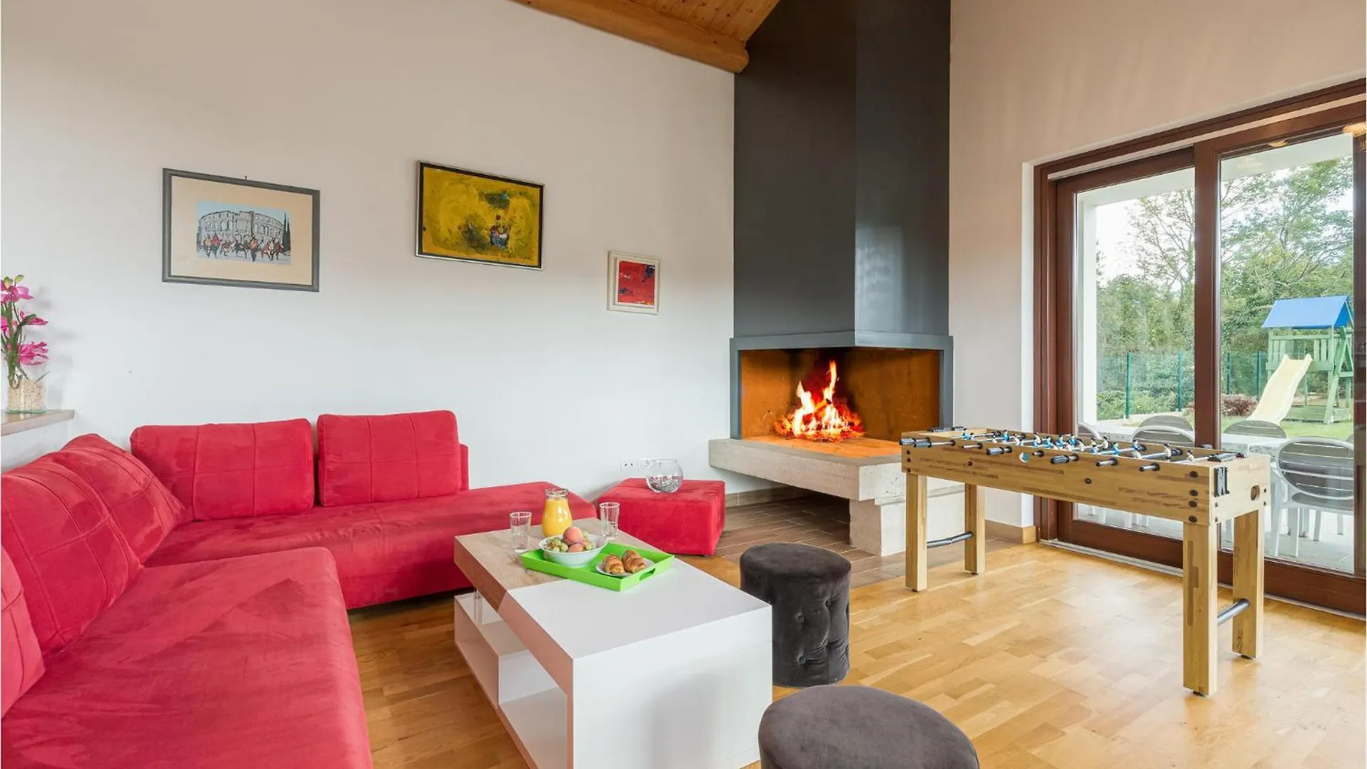 Holiday home 4 Bedroom Nice Home In Stokovci