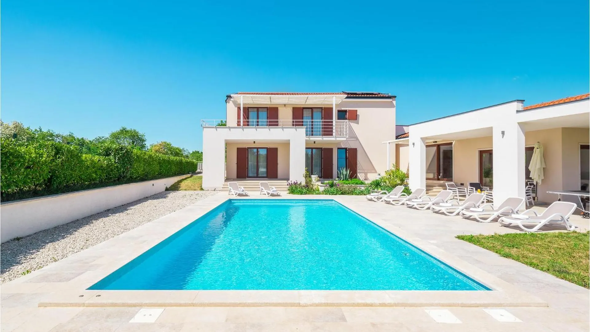4 Bedroom Nice Home In Stokovci Croatia